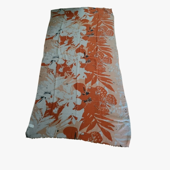 Bijou brigette Extra Large Abstract Floral scarf Size 38x72 - Picture 3 of 5